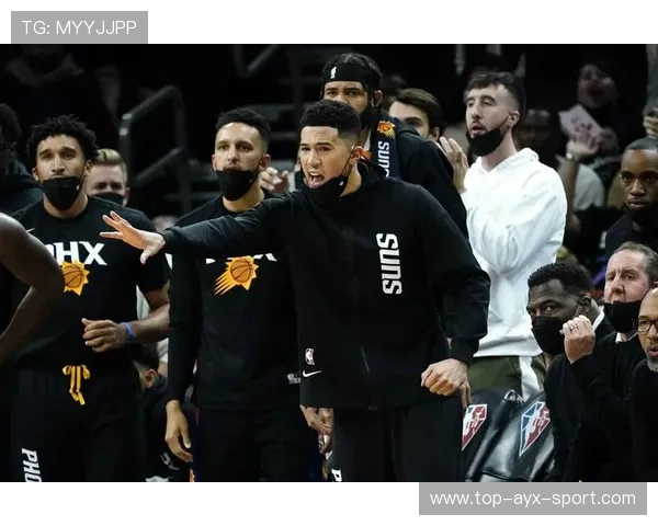 太阳球队攻守转换联动带来大比分领先 太阳球队攻守转换联动带来大比分领先