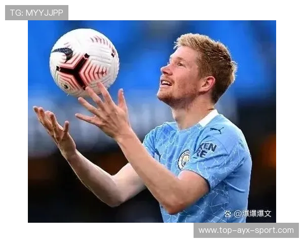 德布劳内精准脚背挑传，曼城在前场形成多人围攻